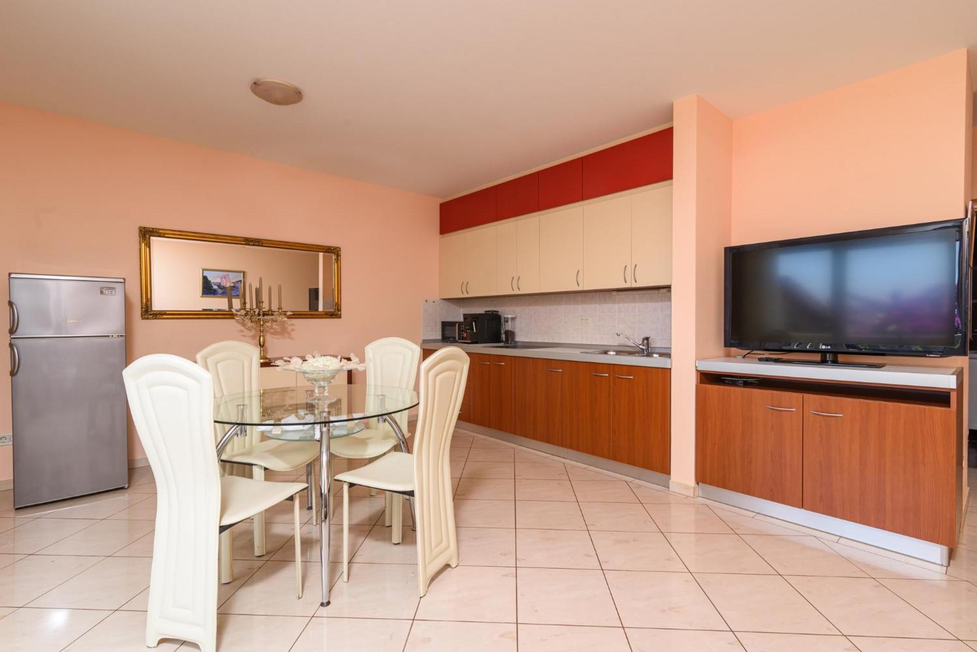 Apartments Jozic Trogir Exterior foto