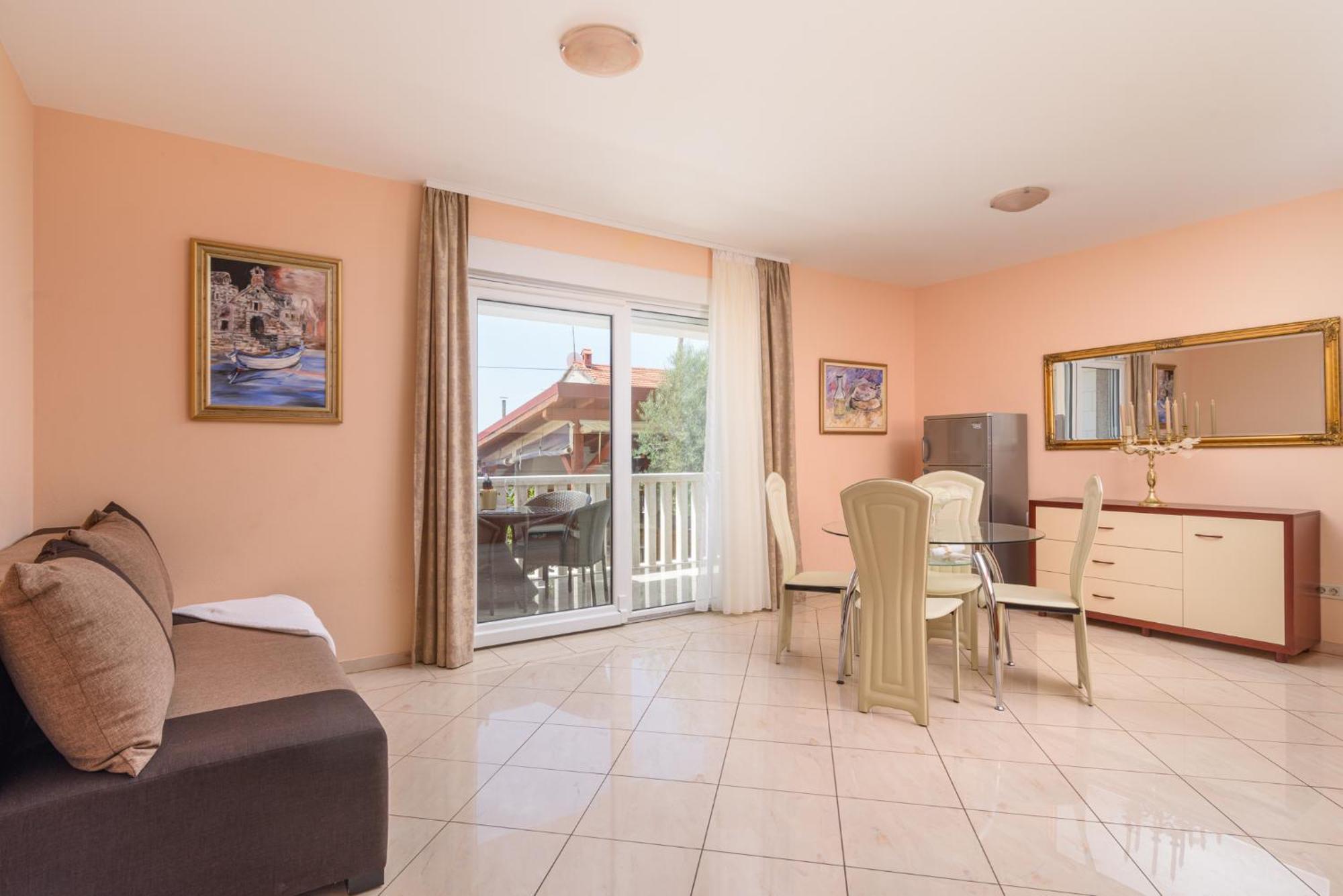 Apartments Jozic Trogir Exterior foto